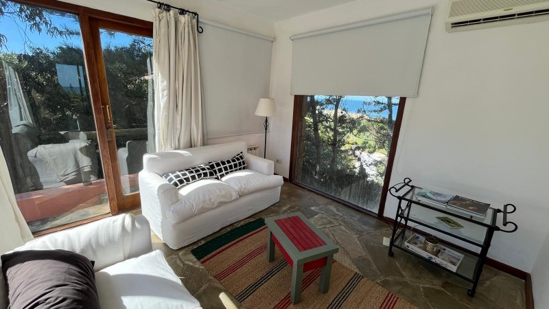 Increible casa en venta y alquiler en El Chorro a pasos del mar